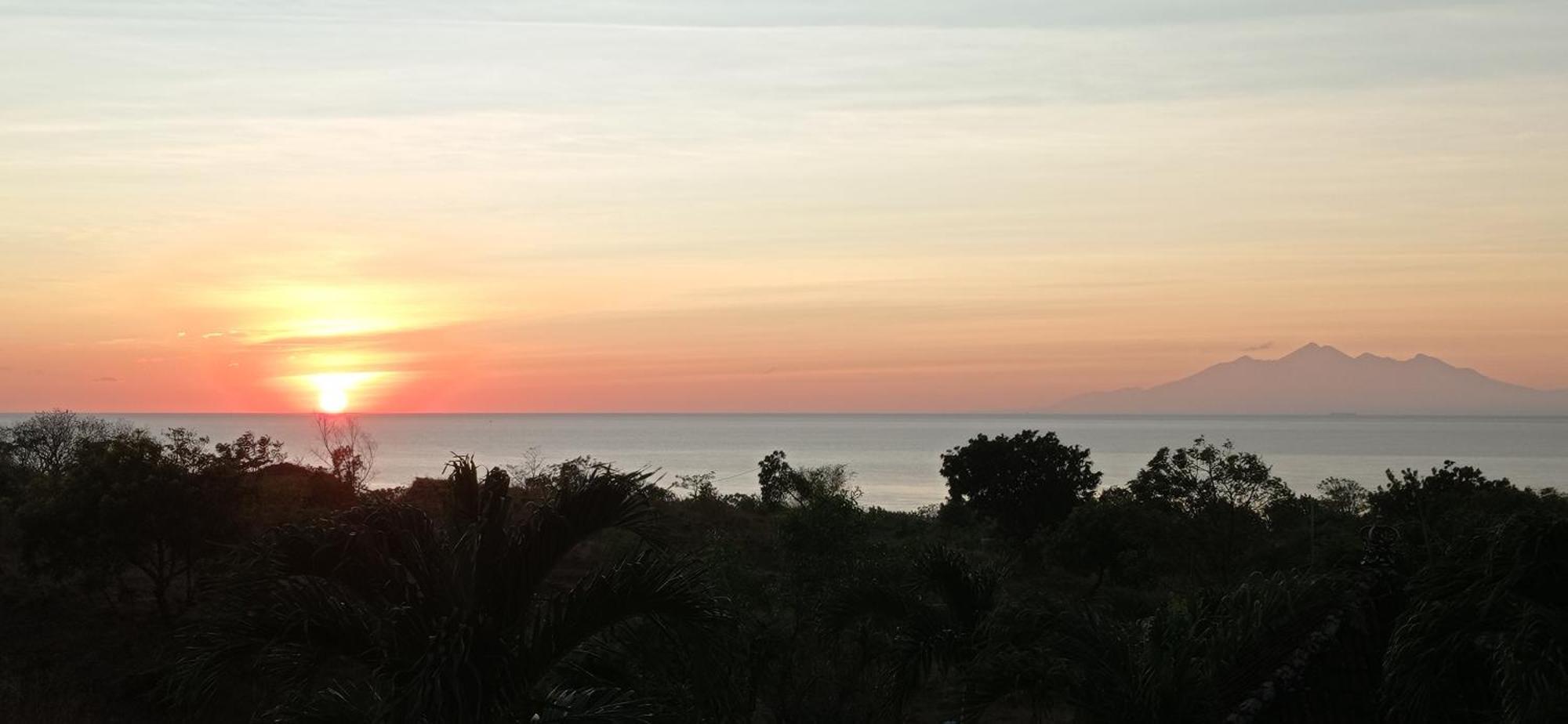 Khrisna Sunrise Homestay Tulamben Oda fotoğraf
